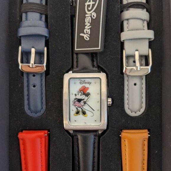 Disney Minnie Mouse watch.